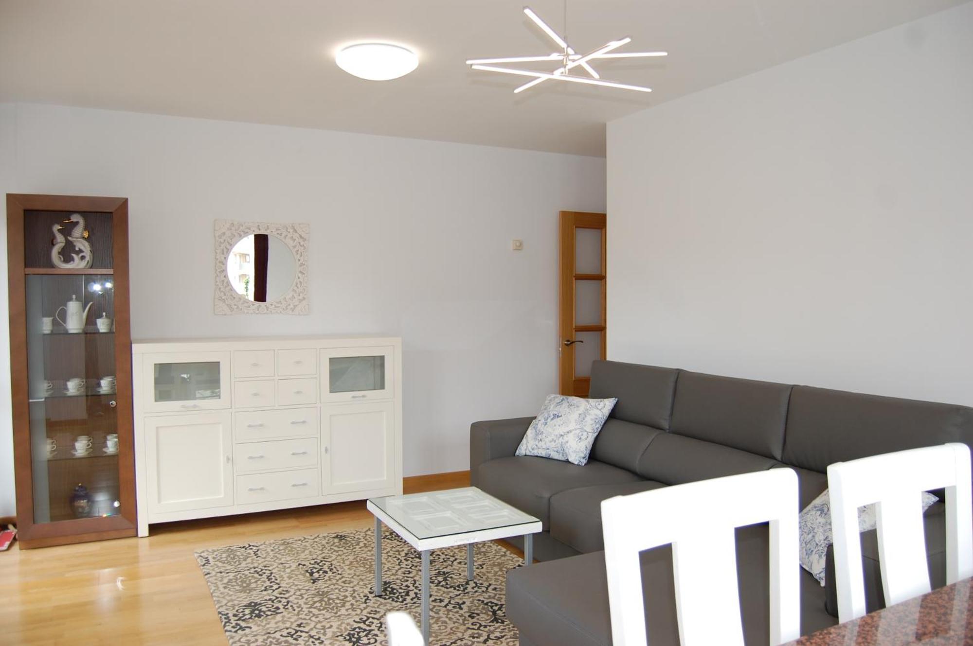 Gestiona2r - 3 Landaburu Apartment *